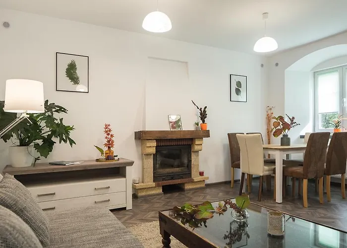Apartment Schiller 3